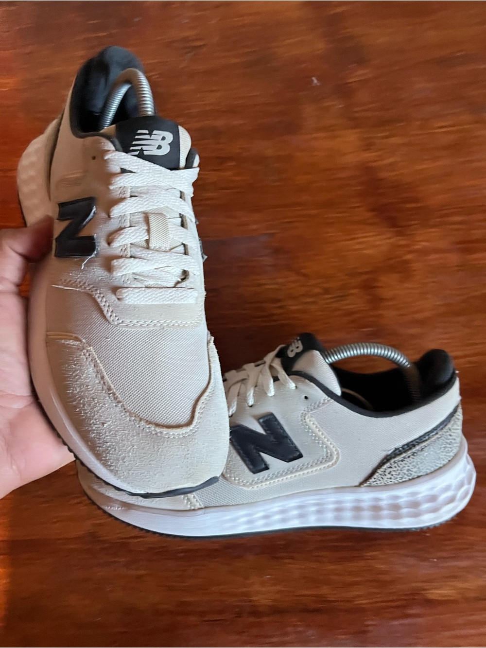 New Balance Women's Fresh Foam X70 sneakers in a beige and black colorway SZ 9.5